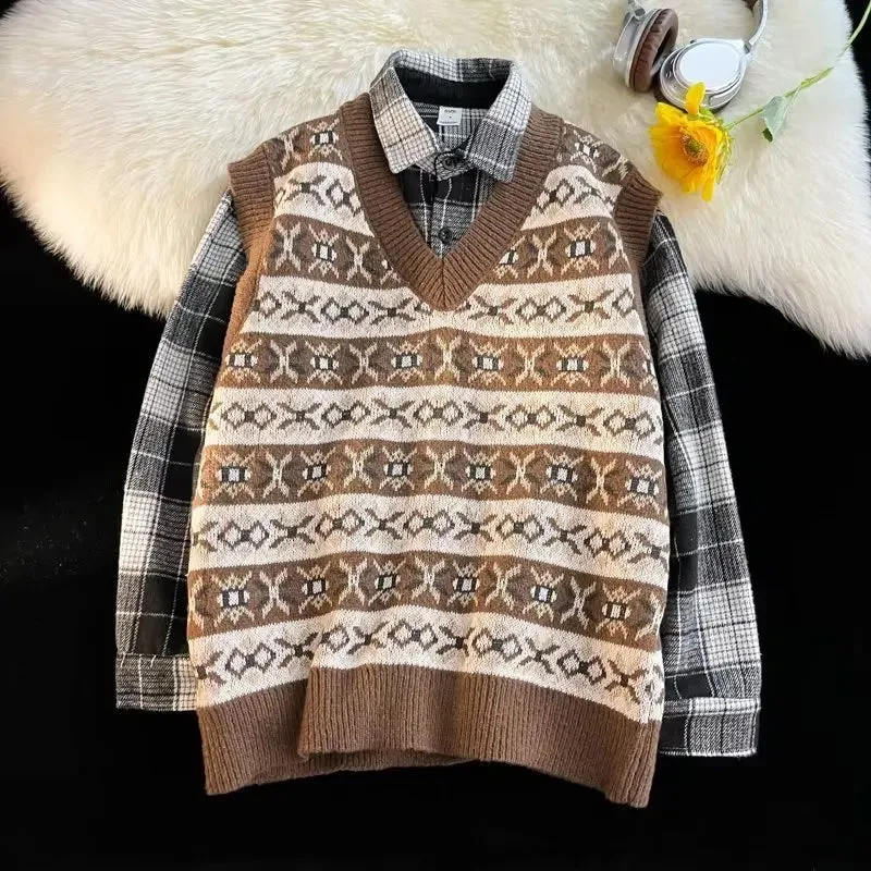 Aidase Ethnic Style Men's Sweater Vest Vintage V-neck Preppy Style Male Knitted Tank Top Autumn Winter Casual Versatile Top