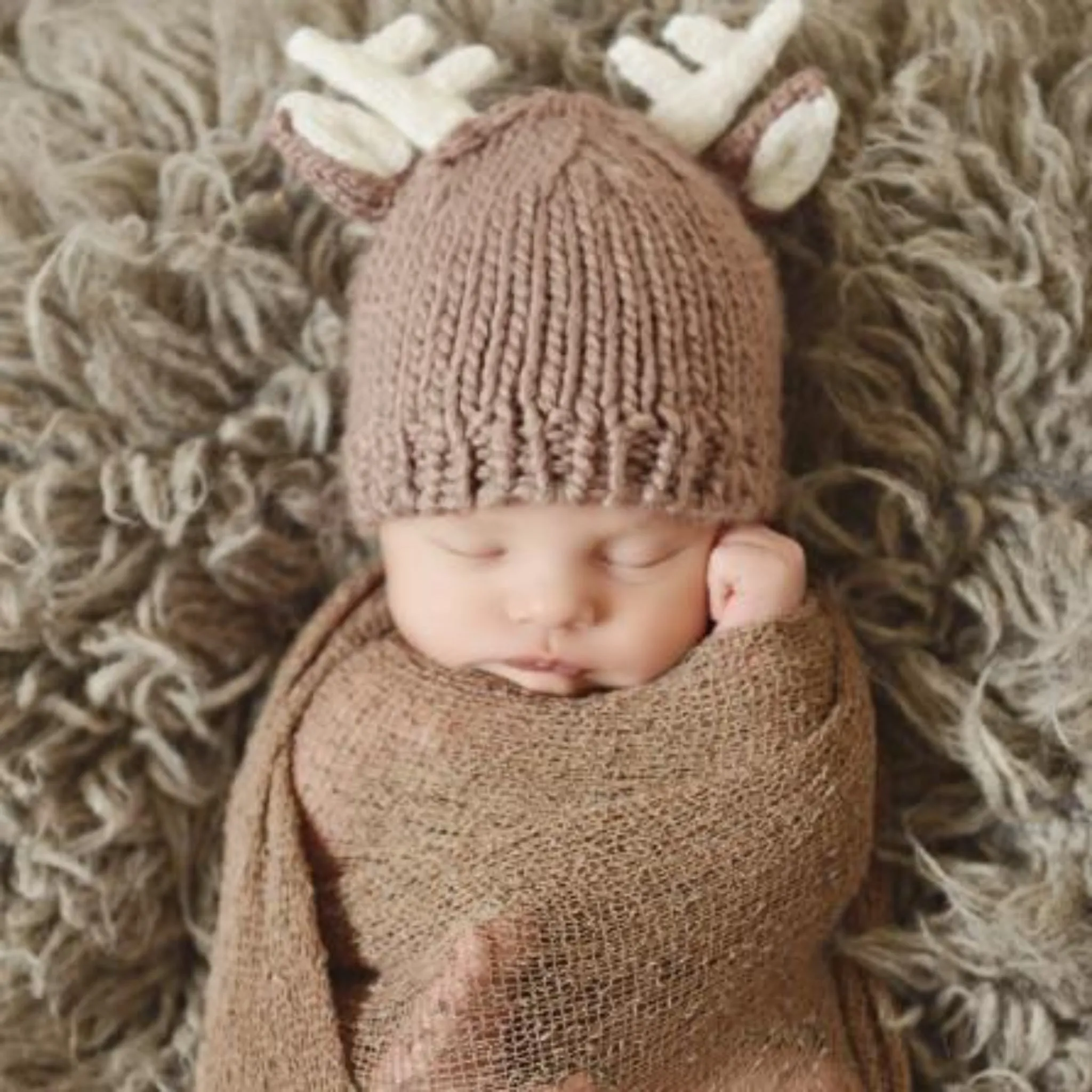 Hartley Deer Tan Knit Hat