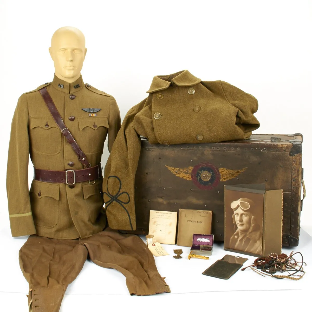 Original U.S. WWI Named Pilot Aviator Set with Painted Foot Locker