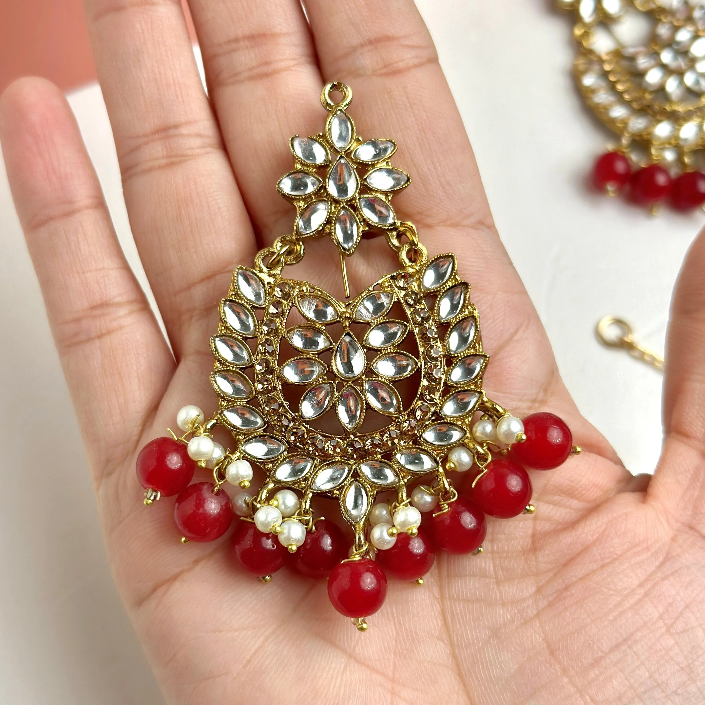 Sameera Earrings/Teeka Set (Red)