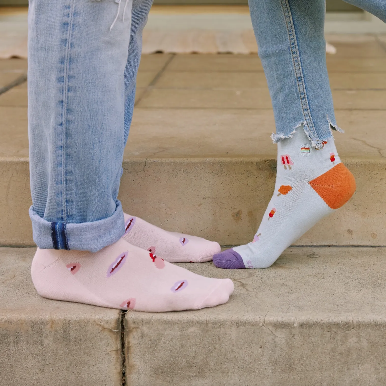 Socks That Save Lgbtq  Lives - Pink Lips