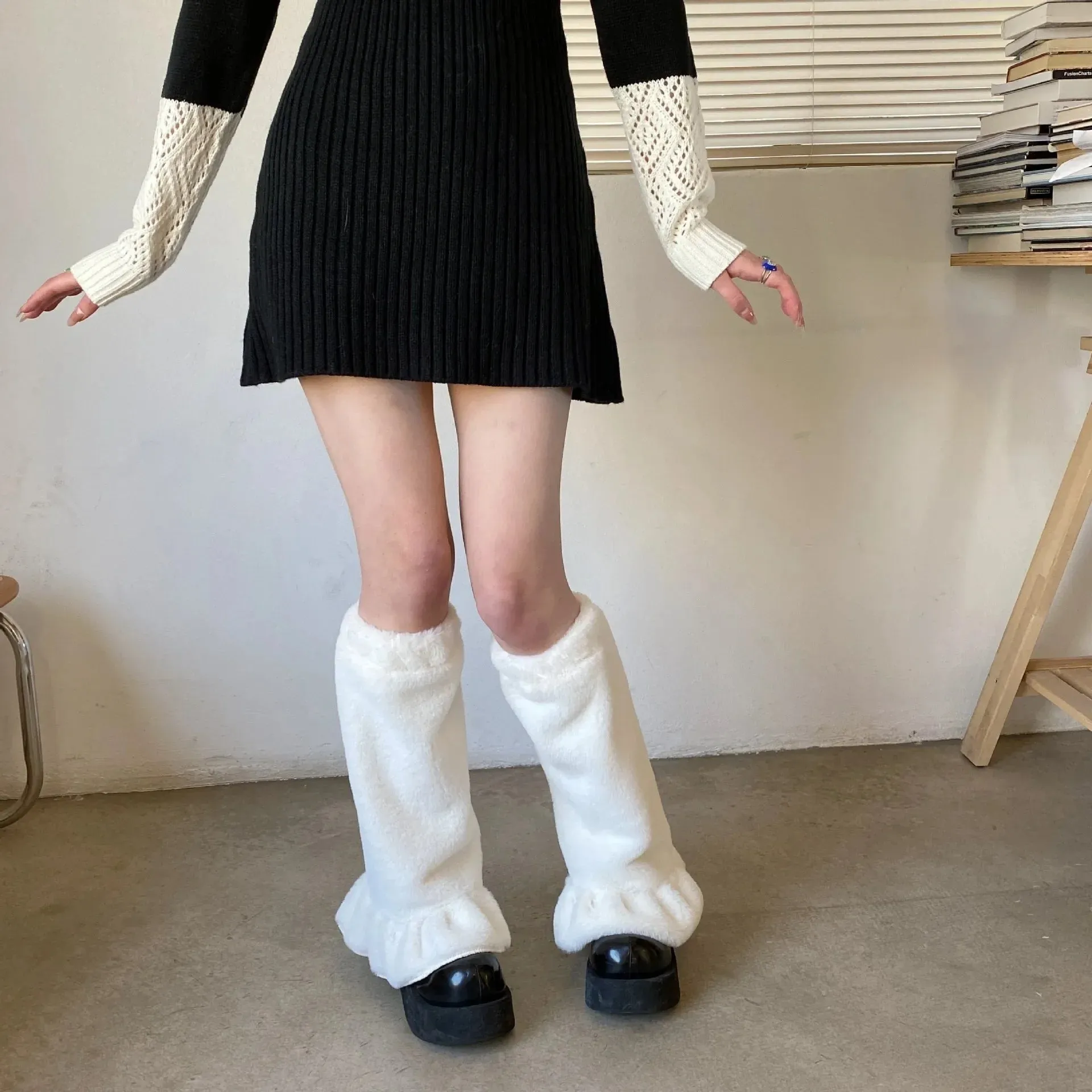 Sohiwoo Japanese Leg Warmers Harajuku Boot Cuffs Long Ankle Warmer JK Lolita Socks Boho Knit Sock Sets Thigh Garter Winter Leg Warmers