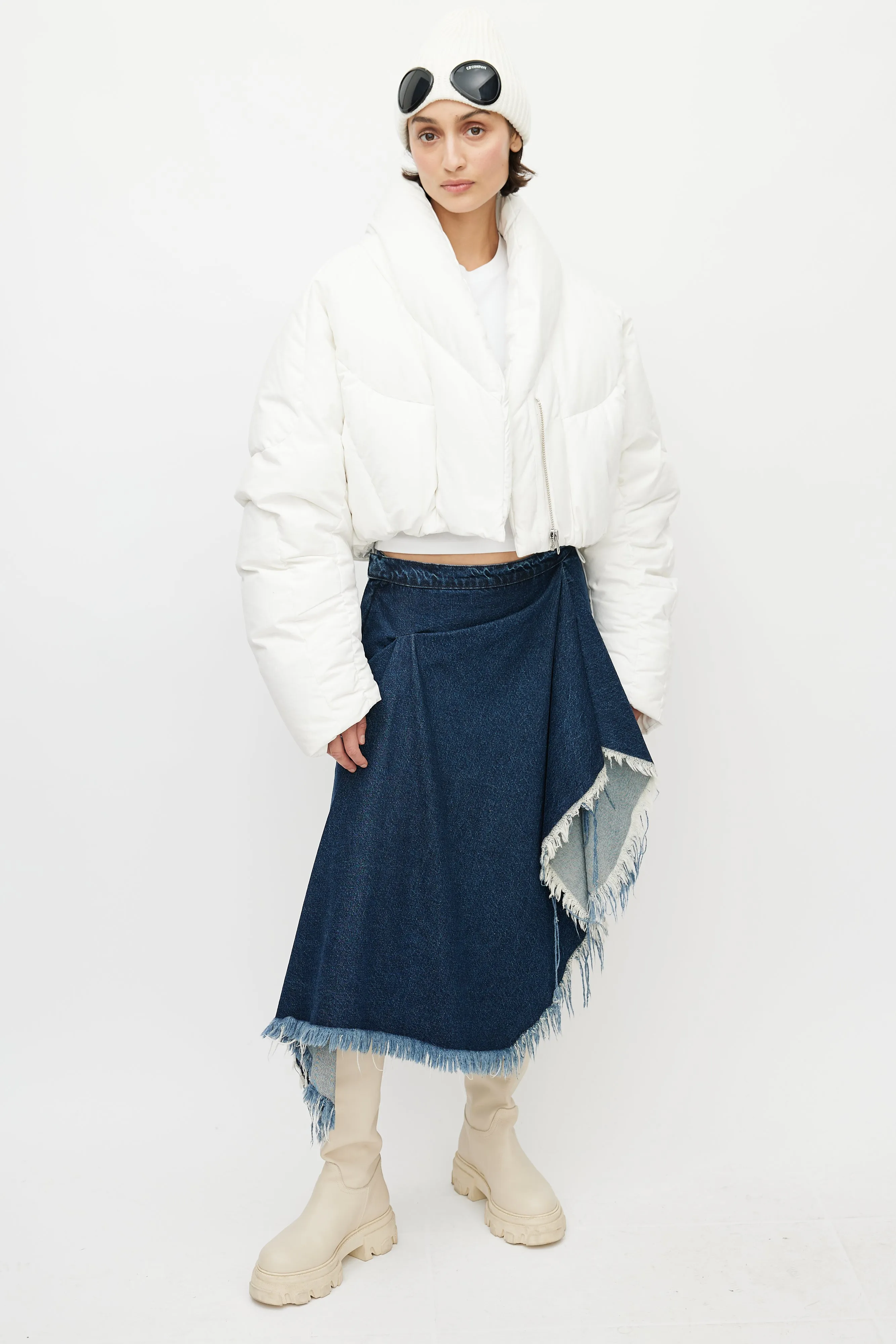 White Quilted Cropped Down Jacket