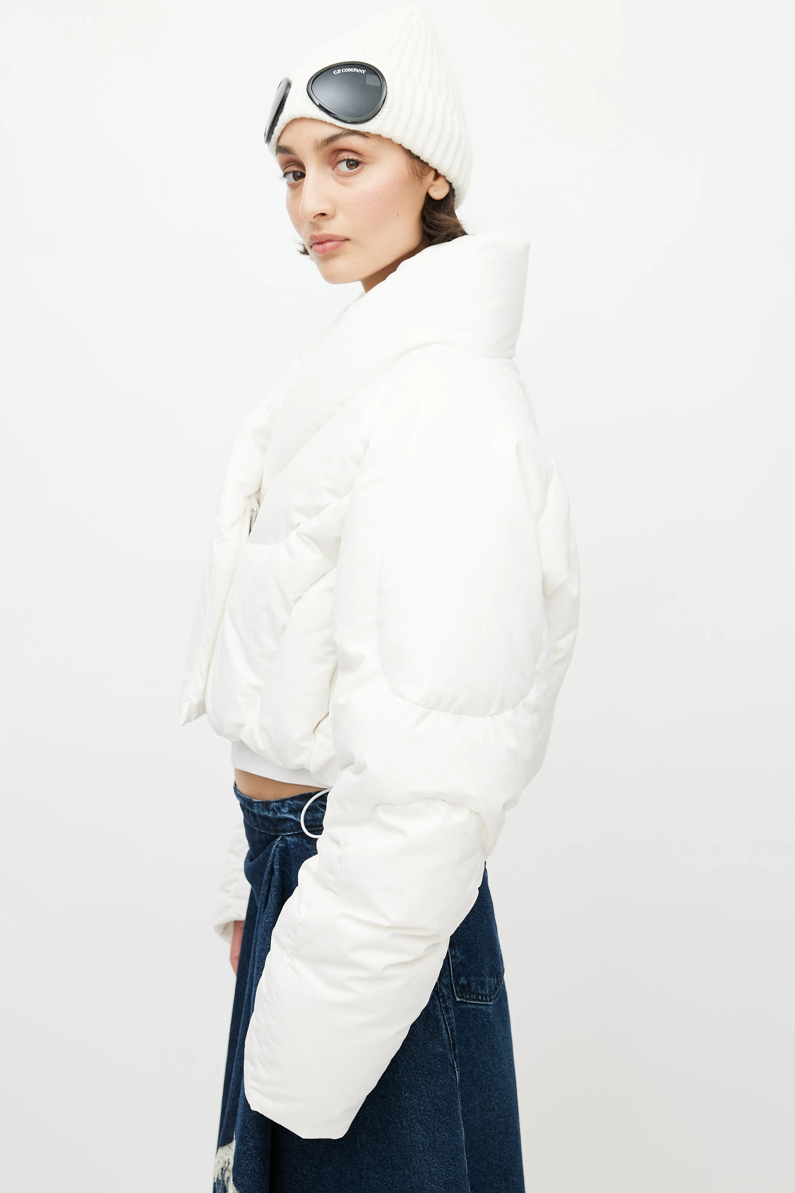 White Quilted Cropped Down Jacket